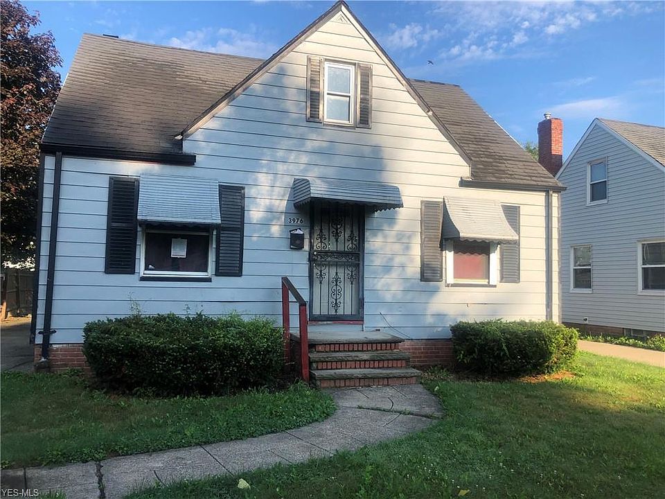 2nd image of 3976 E 177th St