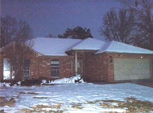 1704 Dove Dr, Benton, AR 72015