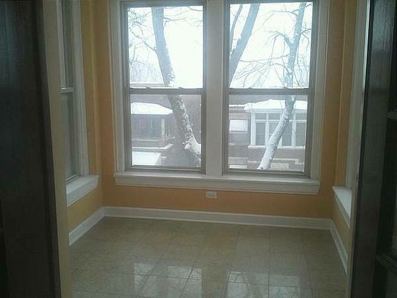 4th image of 6147 S Langley Ave
