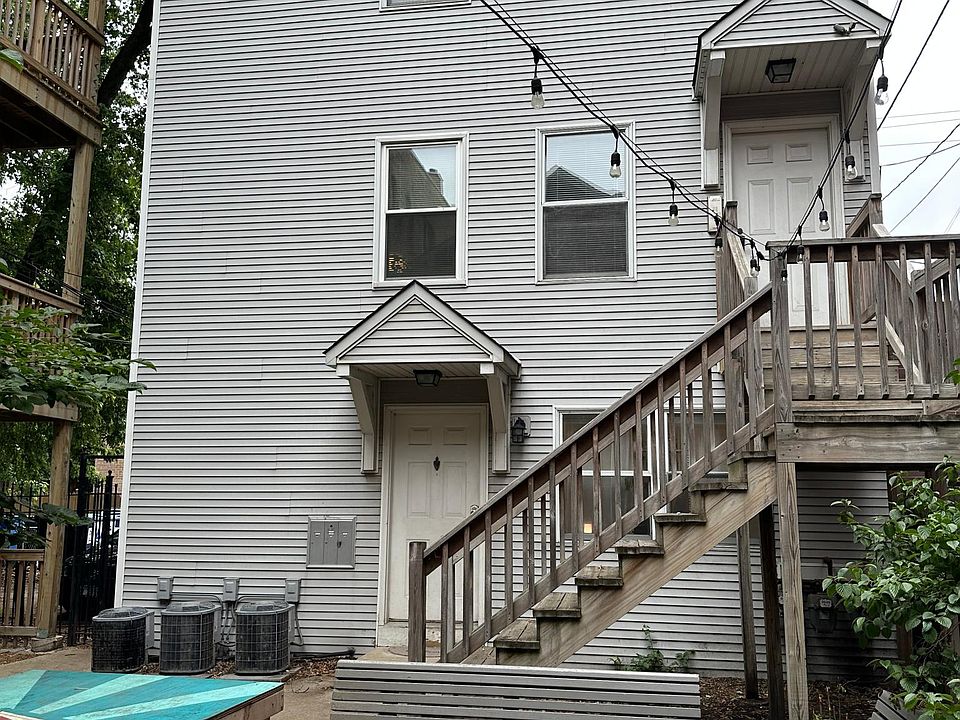 1st image of 2844 N Sheffield Ave APT 1R