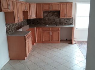 14 Brandon Rd, Dudley, MA 01571