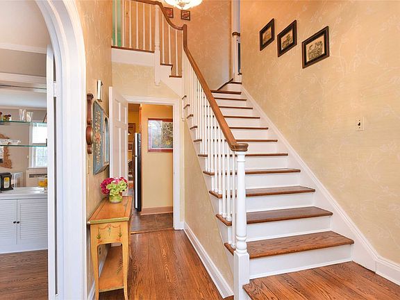 5th image of 177 Voorhis Ave