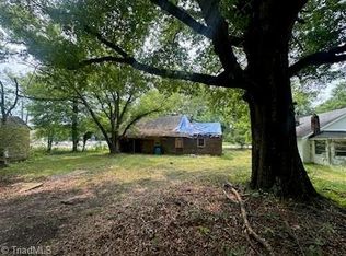 800 Ridge St, Madison, NC 27025