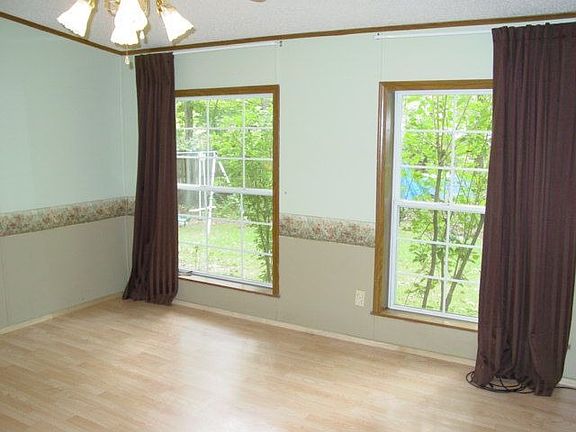 4th image of 1430 E Oakwood Ter