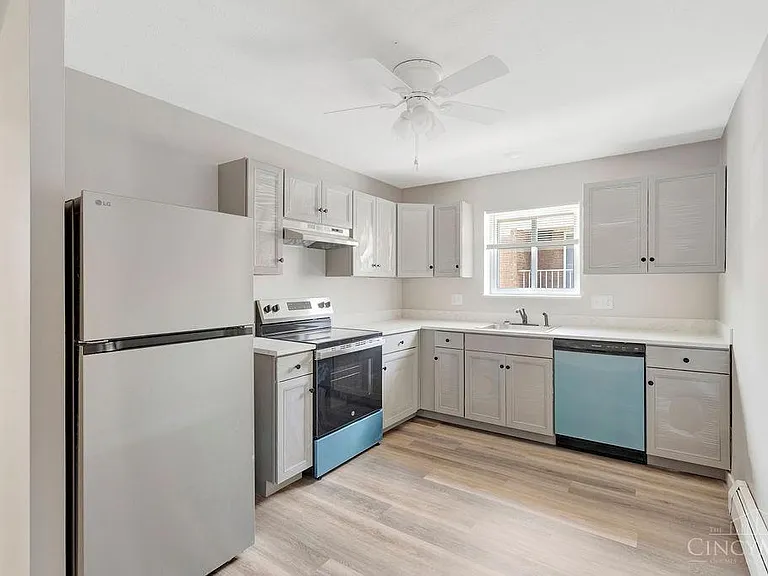 2455 Montana Ave #1 — Photo 7