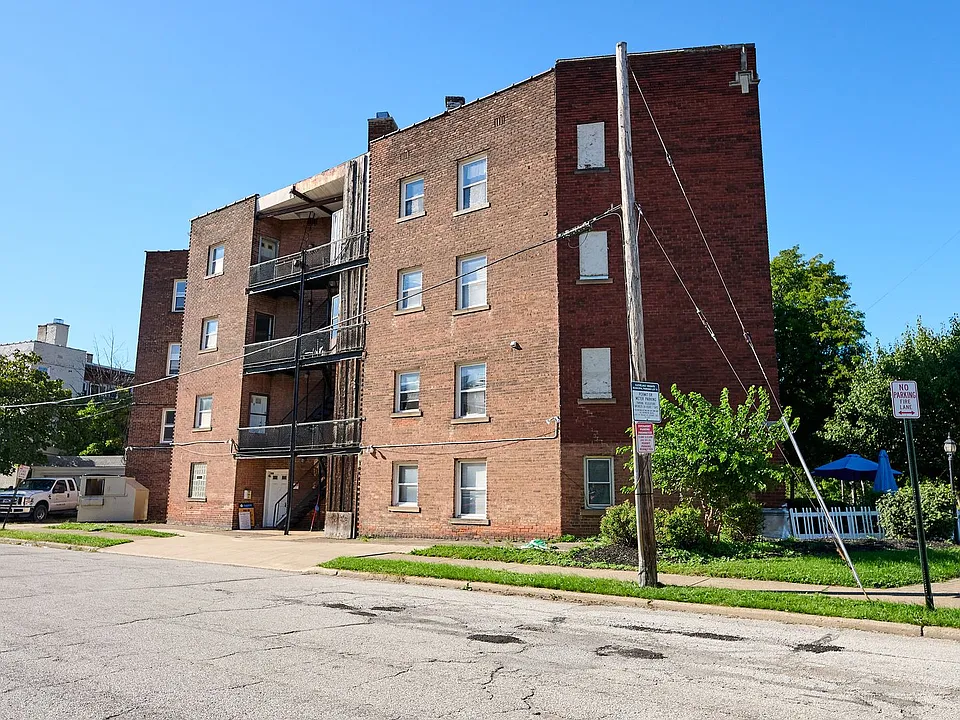 14174 Superior Rd