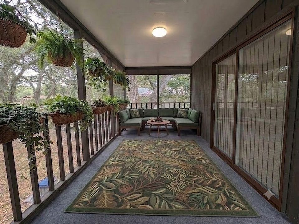 1st image of 11511 Grove Ln