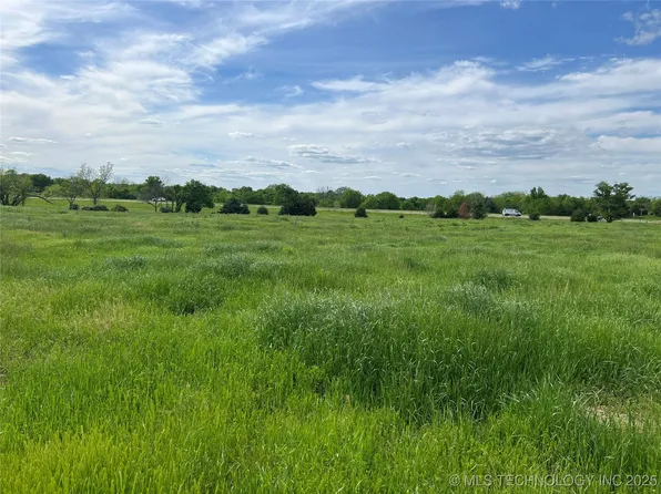 3975 North Rd, Copan, OK 74022