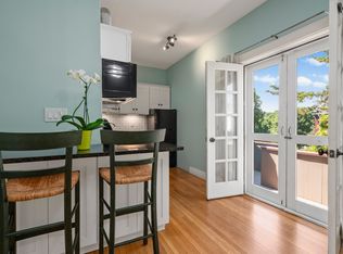 177 Main St #A, Amesbury, MA 01913