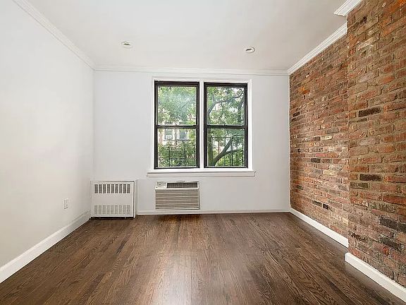 5th image of 328 W 19th St APT 2D