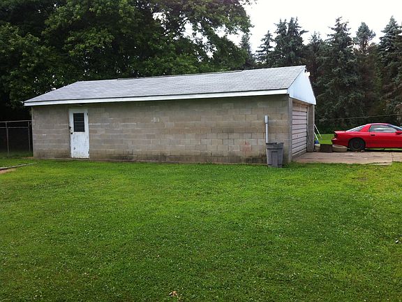 side view of garage