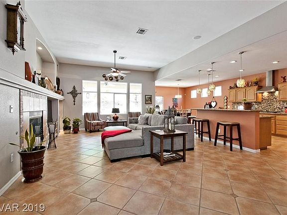 5th image of 69 Escondido Canyon St