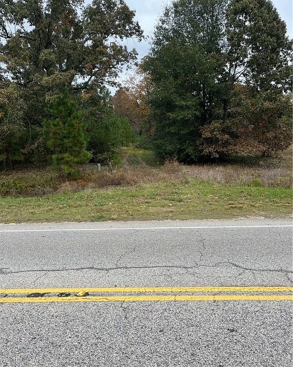 2nd image of 3099 Cedar Creek Rd