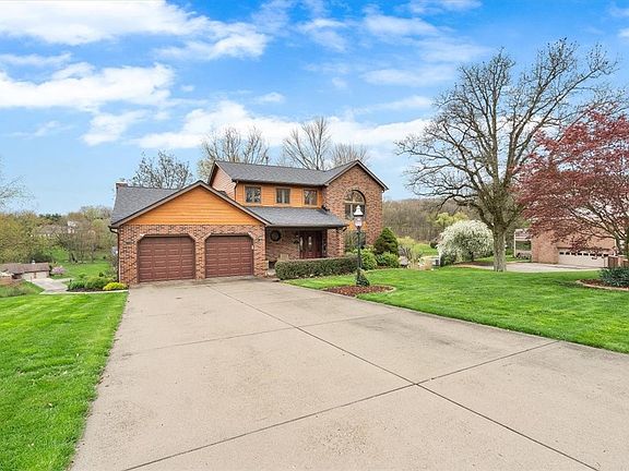 3rd image of 103 Briarwood Dr