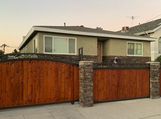 4349 W 137th St, Hawthorne, CA 90250