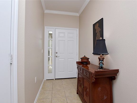 4th image of 218 Farm Hill Dr
