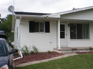 1018 Attwood Dr, Lansing, MI 48911