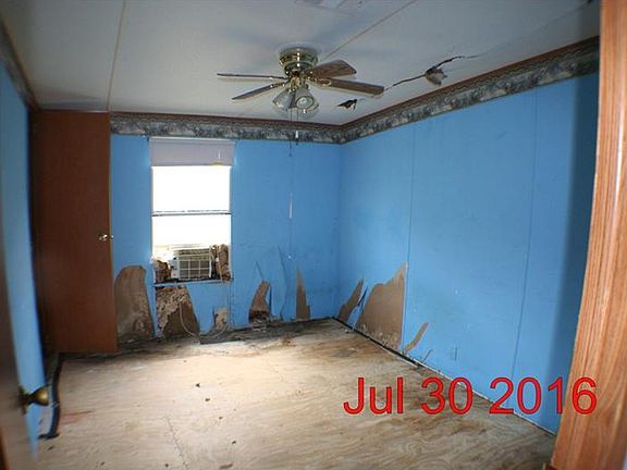 4th image of 523 Connell Groves Ln