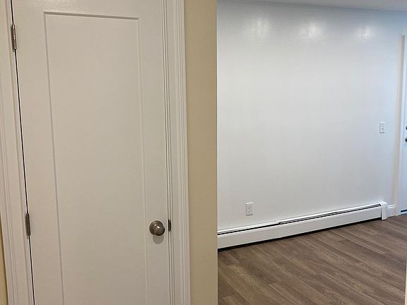 5th image of 201 Waterman St APT 2