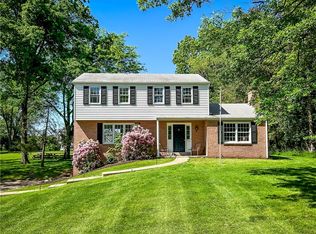 350 McKinney Rd, Wexford, PA 15090