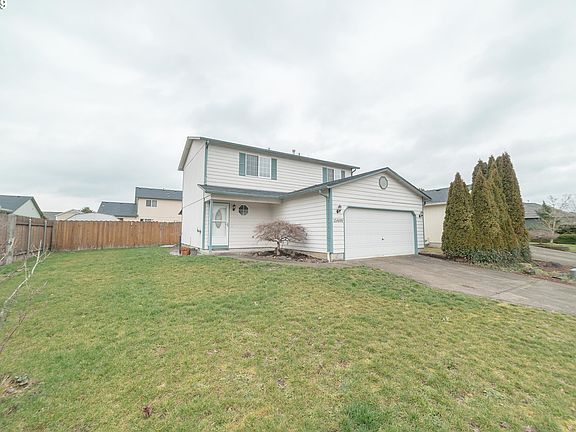 3rd image of 15400 NE 84th St