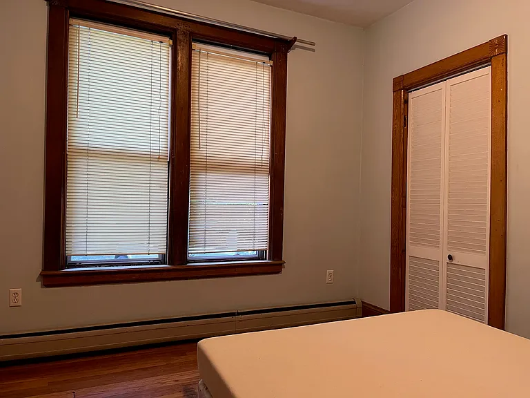 615 E State St #1 — Photo 18