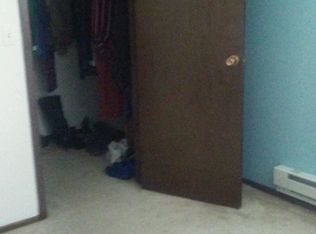 500 W Hampton Ave APT 213, Milwaukee, WI 53217