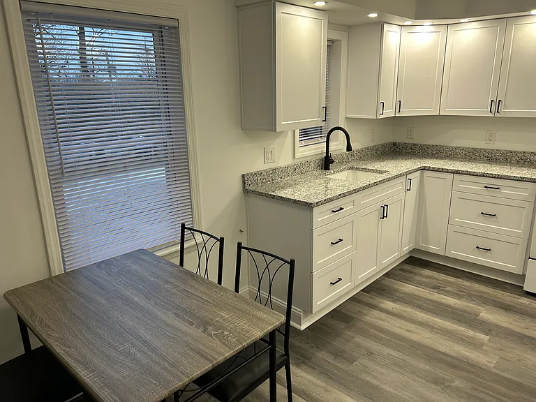 2-125 Coddington Pl #2 — Photo 6