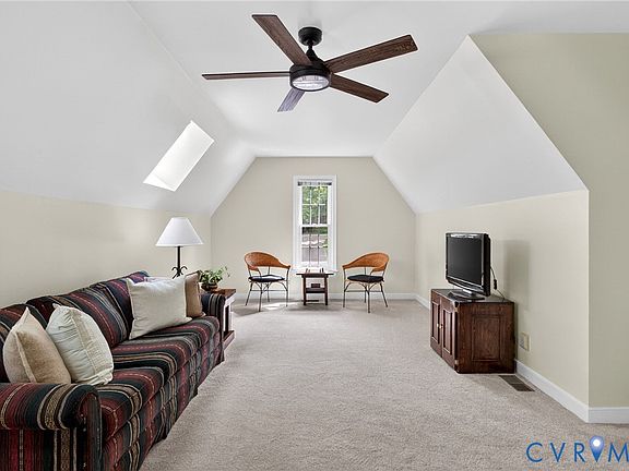5th image of 5404 Rock Harbour Rd