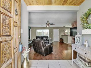 10119 Grassy Cove Dr, Houston, TX 77070