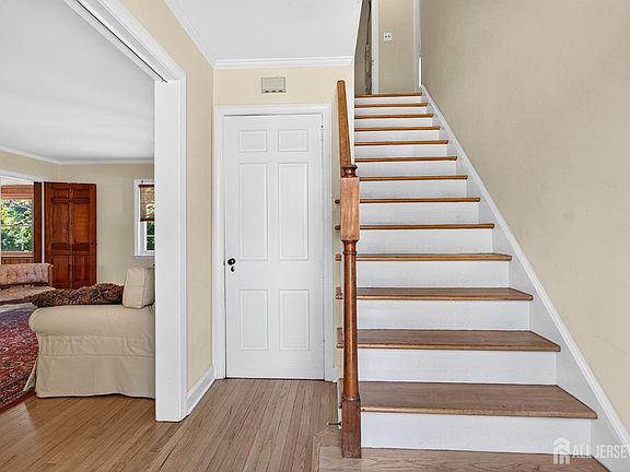 5th image of 31 Warwick Rd