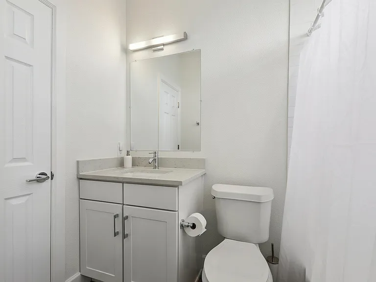 4001 Red River St #4 — Photo 17