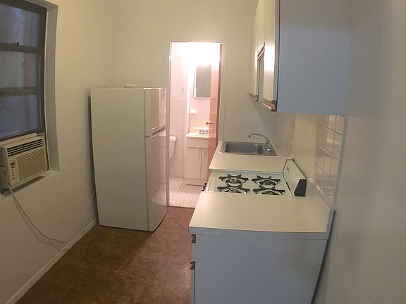 5th image of 300 E 88th St APT 5S
