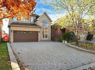 282 Forest Run Blvd, Vaughan, ON L4K 5G2