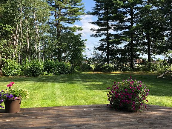 4th image of 177 Farr Ln