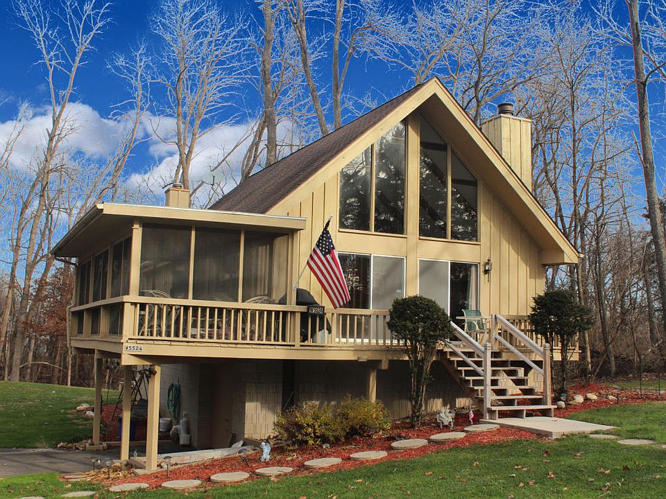 1st image of W5524 Cool Hill Dr