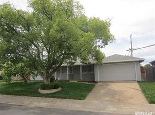 6333 Claussen Way, North Highlands, CA 95660