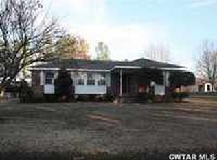 705 Atkins St, Humboldt, TN 38343
