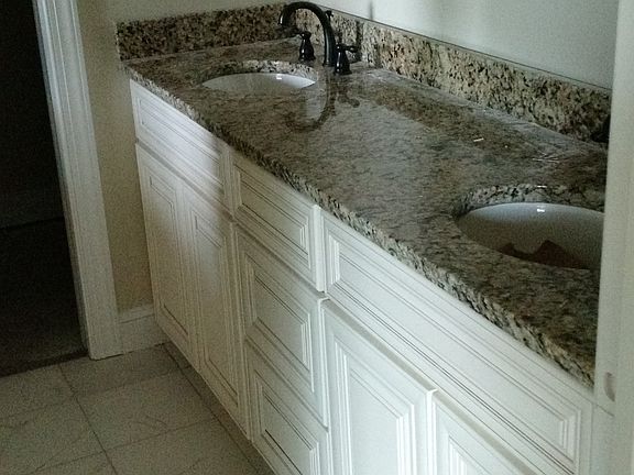 Master bath with double vani
