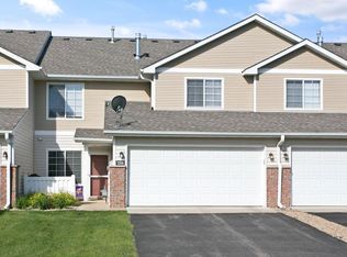 1316 Raintree Ln, Waconia, MN 55387