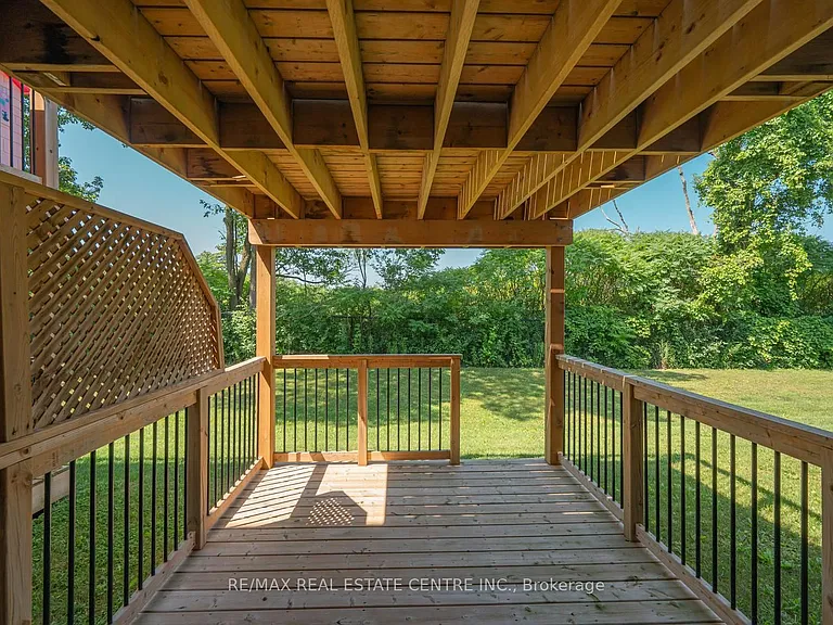 135 Hardcastle Dr #35 — Photo 36
