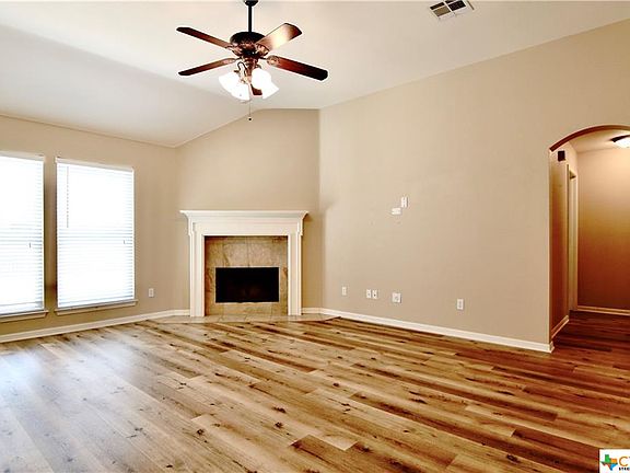 5th image of 5817 Fair Hill Dr