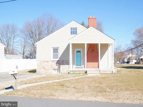 8489 Arbutus Rd, Pasadena, MD 21122