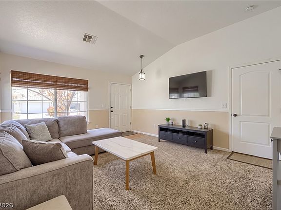2nd image of 262 Lilium St