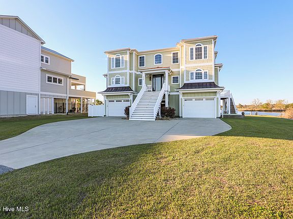 2nd image of 146 Laguna Bay Drive