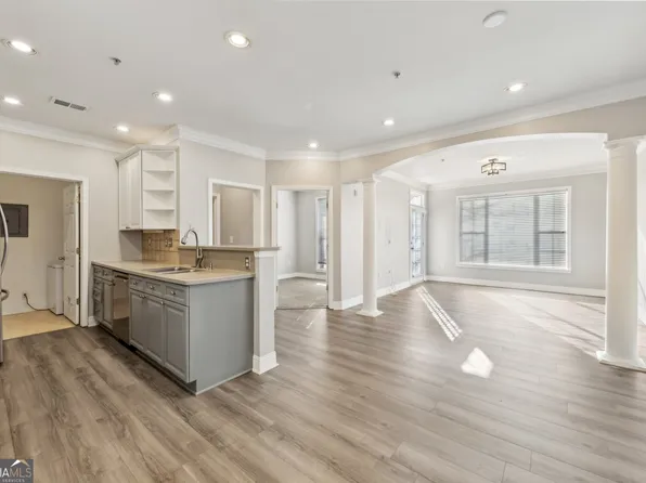 4203 Stratford Cmns #4203, Decatur, GA 30033