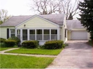 5844 Willacker Rd, Oregon, OH 43616