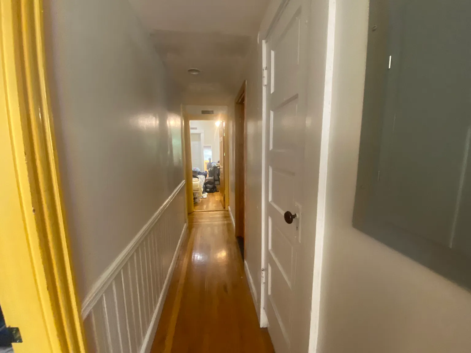 5 bed, 2.0 bath, $5,000 — Photo 2