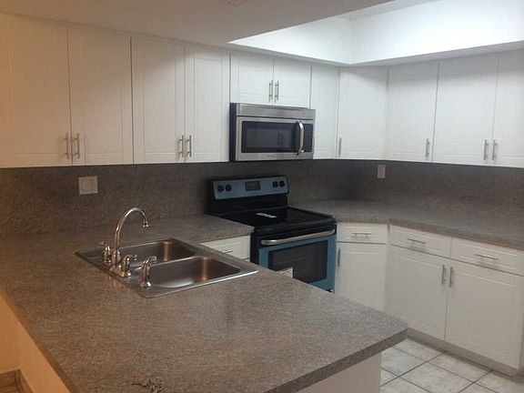 5th image of 10833 NW 7th St APT 10-24