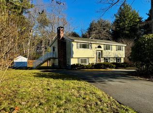43 Little John Dr, Billerica, MA 01821